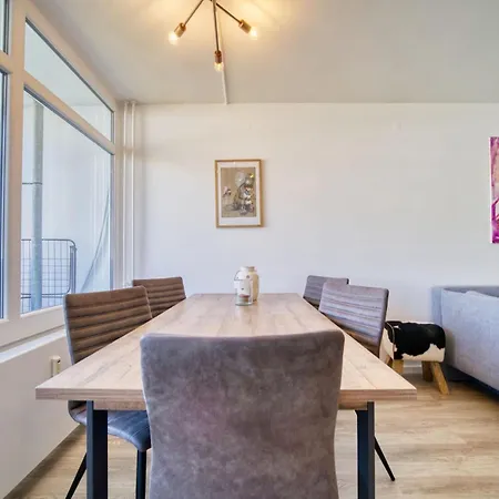 - Haus N, App 0n0703 Lägenhet